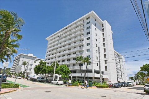 Condominio en venta en Miami Beach, Florida, 1 dormitorio, 60.85 m2 № 1353794 - foto 26