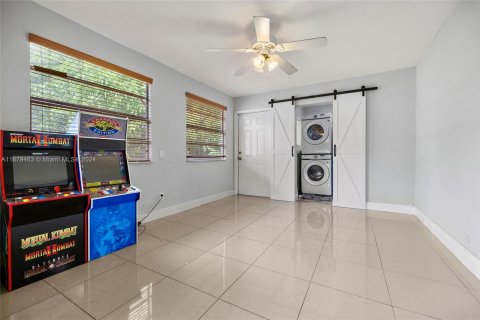 Villa ou maison à vendre à Pembroke Pines, Floride: 3 chambres, 162.76 m2 № 1409131 - photo 11