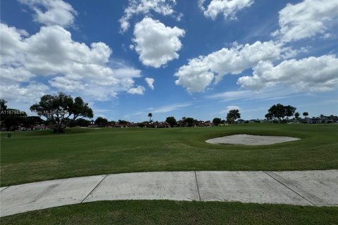 Condo in Delray Beach, Florida, 2 bedrooms  № 1409184 - photo 23