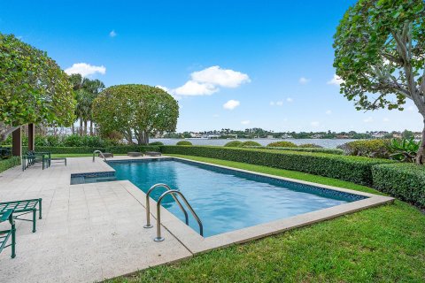 Villa ou maison à vendre à Palm Beach, Floride: 5 chambres, 385.82 m2 № 927703 - photo 22