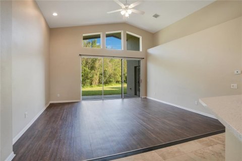 Casa en venta en Wesley Chapel, Florida, 4 dormitorios, 252.6 m2 № 1394169 - foto 15