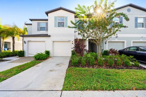 Adosado en venta en Tampa, Florida, 3 dormitorios, 151.8 m2 № 1396353 - foto 2