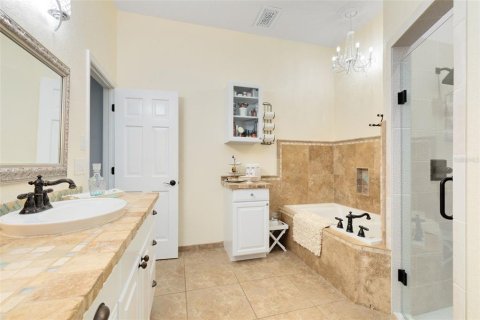 Villa ou maison à vendre à Edgewater, Floride: 4 chambres, 326.55 m2 № 835153 - photo 7