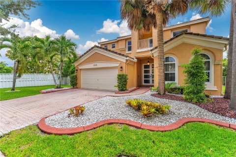 Casa en venta en Miramar, Florida, 4 dormitorios, 336.77 m2 № 1328863 - foto 1