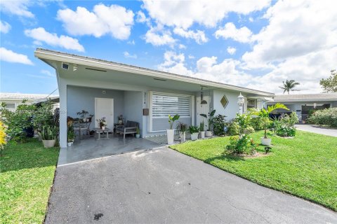 Casa en venta en Hollywood, Florida, 2 dormitorios, 102.01 m2 № 1328782 - foto 3