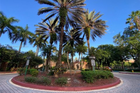 Condo in Coconut Creek, Florida, 2 bedrooms  № 1382038 - photo 17