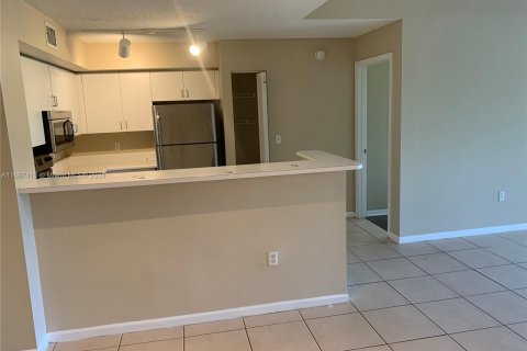 Condo in Coconut Creek, Florida, 2 bedrooms  № 1382038 - photo 4