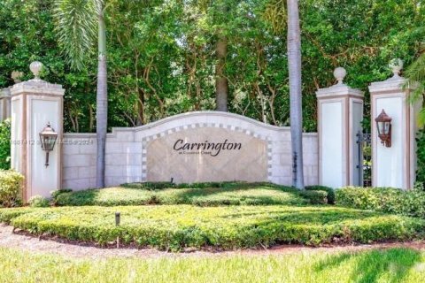 Condo in Coconut Creek, Florida, 2 bedrooms  № 1382038 - photo 14