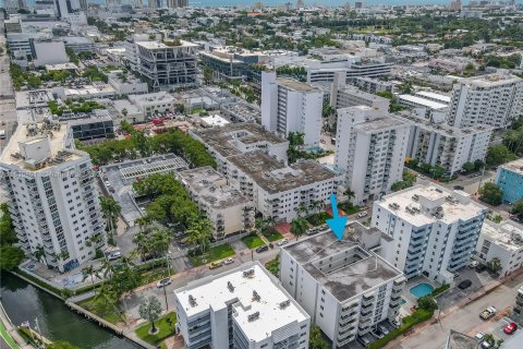 Condominio en venta en Miami Beach, Florida, 1 dormitorio, 74.79 m2 № 1355209 - foto 17