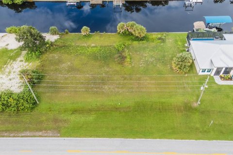 Terreno en venta en Port Charlotte, Florida № 1361572 - foto 4