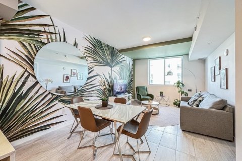 Copropriété à vendre à Miami, Floride: 1 chambre, 72.56 m2 № 1188363 - photo 2