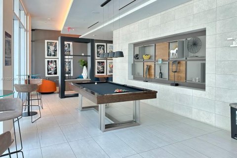 Condominio en venta en Miami, Florida, 1 dormitorio, 72.56 m2 № 1188363 - foto 13