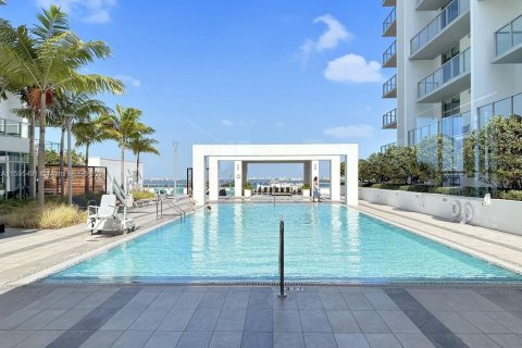 Condo in Miami, Florida, 1 bedroom  № 1188363 - photo 15