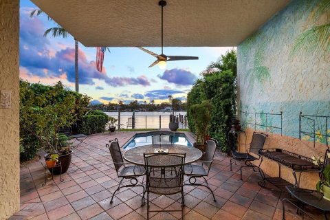Townhouse in Delray Beach, Florida 4 bedrooms, 294.13 sq.m. № 1132774 - photo 8