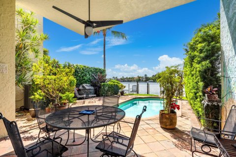 Townhouse in Delray Beach, Florida 4 bedrooms, 294.13 sq.m. № 1132774 - photo 9