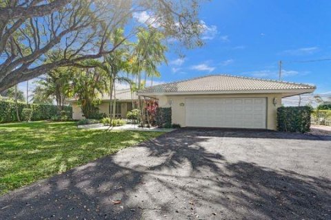 House in Fort Lauderdale, Florida 4 bedrooms, 335.28 sq.m. № 1132662 - photo 7