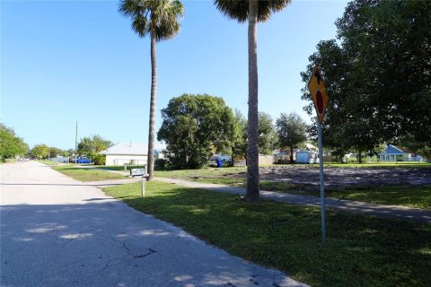 Terreno en venta en Saint Cloud, Florida № 1420625 - foto 4