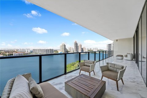 Condo in Aventura, Florida, 3 bedrooms  № 1404147 - photo 27