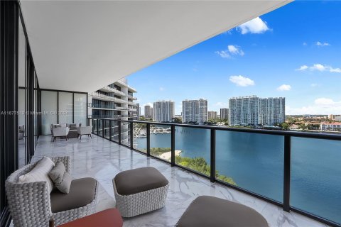 Condominio en venta en Aventura, Florida, 3 dormitorios, 267.28 m2 № 1404147 - foto 25