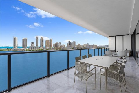 Condo in Aventura, Florida, 3 bedrooms  № 1404147 - photo 29