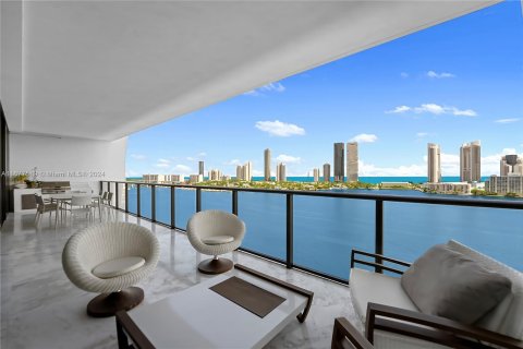 Condo in Aventura, Florida, 3 bedrooms  № 1404147 - photo 28