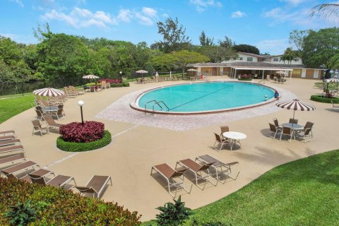 Condo in West Palm Beach, Florida, 1 bedroom  № 1098661 - photo 11