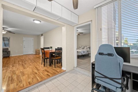 Copropriété à vendre à Cape Coral, Floride: 1 chambre, 88.63 m2 № 1339347 - photo 19