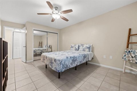 Copropriété à vendre à Cape Coral, Floride: 1 chambre, 88.63 m2 № 1339347 - photo 23