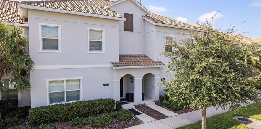 Townhouse in STOREY LAKE in Kissimmee, Florida 4 bedrooms, 177.81 sq.m. № 934793