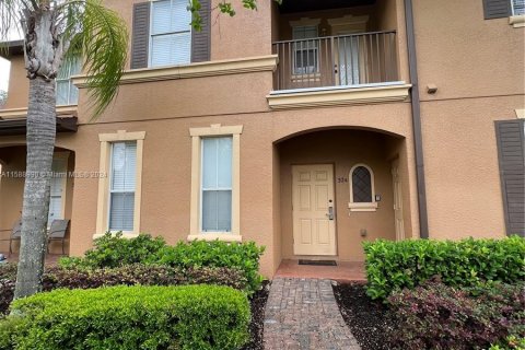 Copropriété à vendre à Davenport, Floride: 3 chambres, 138.61 m2 № 1177853 - photo 1