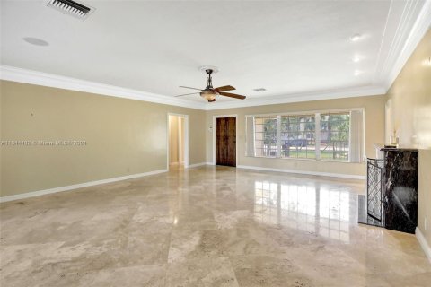 Casa en venta en Hollywood, Florida, 3 dormitorios, 230.12 m2 № 1330041 - foto 5