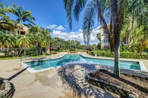 Condo in Sunrise, Florida, 1 bedroom  № 1398354 - photo 22