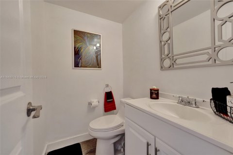 Copropriété à vendre à Hollywood, Floride: 1 chambre, 97.55 m2 № 1333518 - photo 22