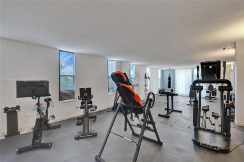 Copropriété à vendre à Hollywood, Floride: 1 chambre, 97.55 m2 № 1333518 - photo 27