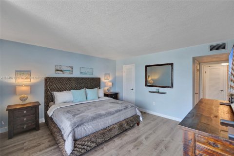 Copropriété à vendre à Hollywood, Floride: 1 chambre, 97.55 m2 № 1333518 - photo 19