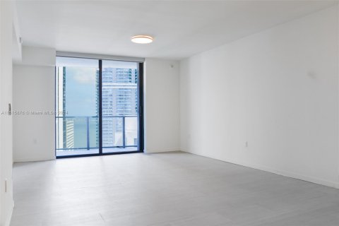 Condominio en venta en Miami, Florida, 1 dormitorio, 77.02 m2 № 951996 - foto 3