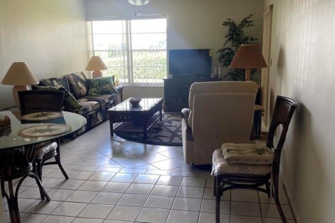 Condominio en venta en Royal Palm Beach, Florida, 1 dormitorio, 61.32 m2 № 1118029 - foto 4
