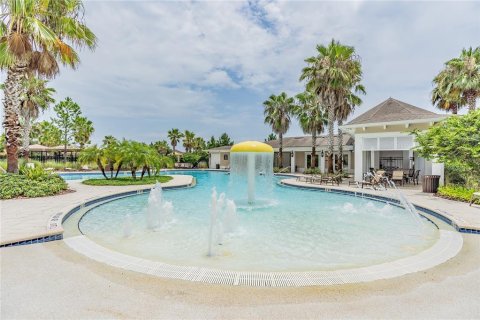 Villa ou maison à vendre à Wesley Chapel, Floride: 4 chambres, 233.46 m2 № 1308001 - photo 5