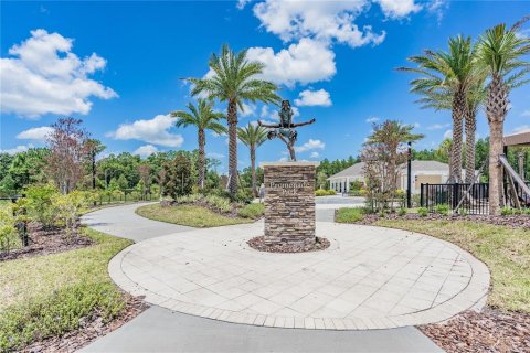 Villa ou maison à vendre à Wesley Chapel, Floride: 4 chambres, 233.46 m2 № 1308001 - photo 30