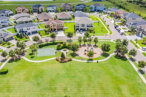 Villa ou maison à vendre à Wesley Chapel, Floride: 4 chambres, 233.46 m2 № 1308001 - photo 9