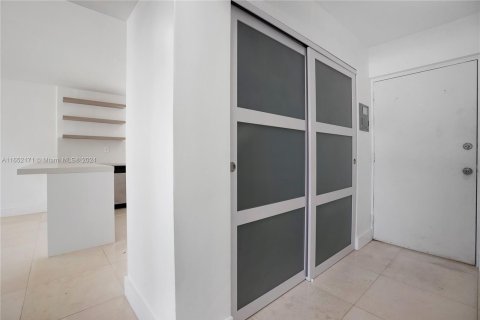 Copropriété à vendre à Miami Beach, Floride: 1 chambre, 66.89 m2 № 1345672 - photo 7