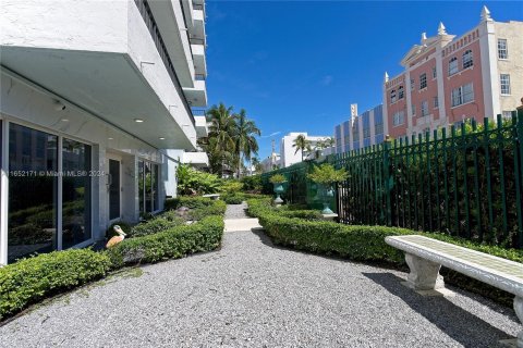 Condominio en venta en Miami Beach, Florida, 1 dormitorio, 66.89 m2 № 1345672 - foto 17