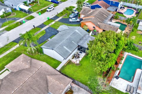 Casa en venta en Sunrise, Florida, 3 dormitorios, 110.83 m2 № 1345626 - foto 29