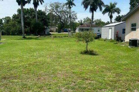 Casa en venta en Pahokee, Florida, 2 dormitorios, 93.37 m2 № 823315 - foto 9