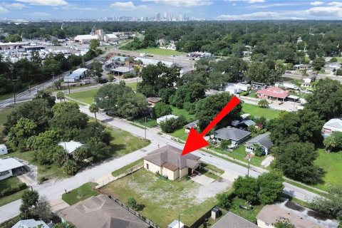 Propiedad comercial en venta en Tampa, Florida, 159.79 m2 № 1317886 - foto 11