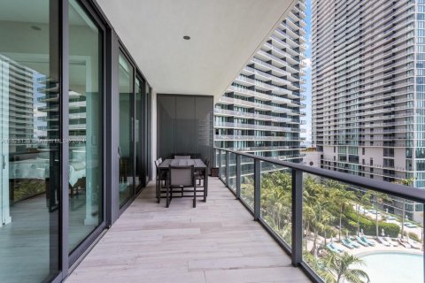 Copropriété à vendre à Miami, Floride: 2 chambres, 106.19 m2 № 1272512 - photo 4