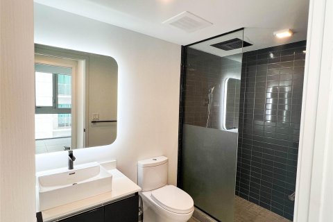 Condo in Miami, Florida, 1 bedroom  № 1092871 - photo 20