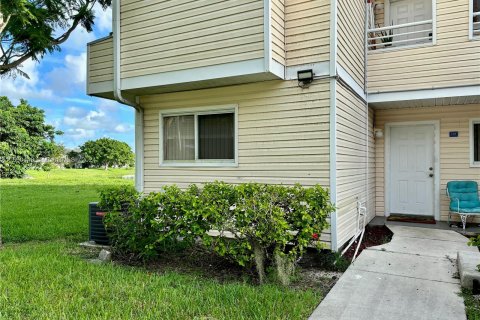 Condominio en venta en Oakland Park, Florida, 2 dormitorios, 94.76 m2 № 1333008 - foto 1