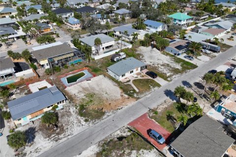 Terreno en venta en Fort Myers, Florida № 1332970 - foto 4