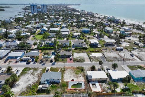 Land in Fort Myers, Florida № 1332970 - photo 15